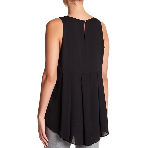 vince camuto black top